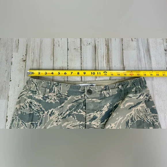 US Air Force Tactical Pants Military Mens 38x30 Green Digital Camo Cargo - Picture 6 of 12